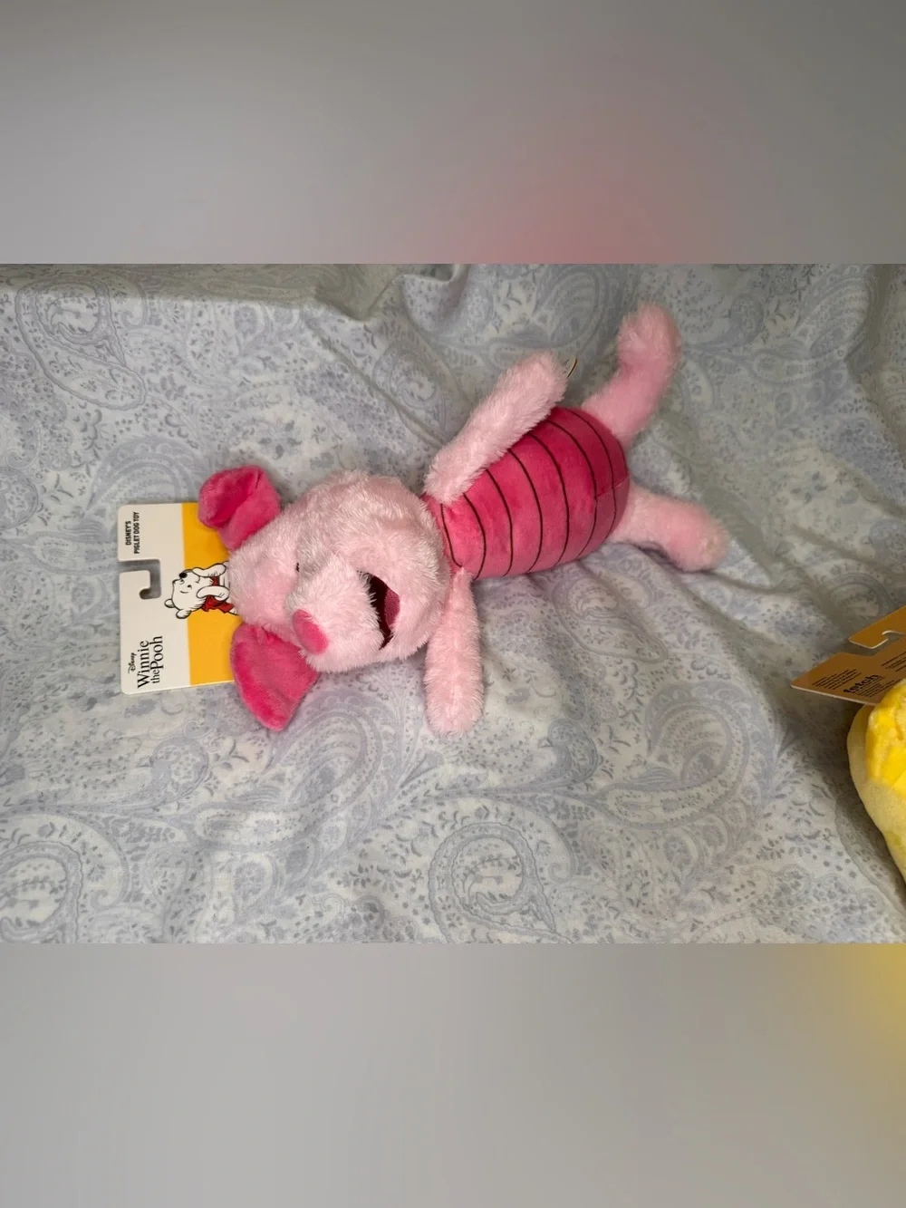 Disney Winnie the Pooh Dog Pet Collar, Leash & 3  Pooh, Piglet, Tigger Toys